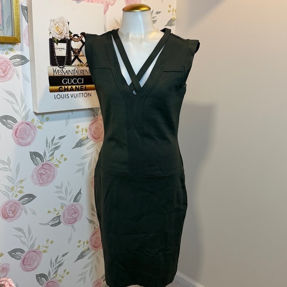 French Connection Dresses & Skirts - French Connection Forest Green Fitted Dress